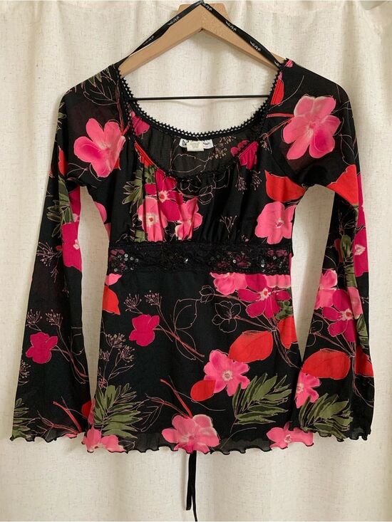 Self Esteem Tops - Self Esteem USA Y2K Black Floral Scoop Neck Long Sleeve Top Med Romantic Fairy